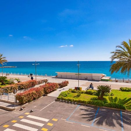 Appartamento Fronte Mare A Ospedaletti By Wonderful Italy Eksteriør bilde