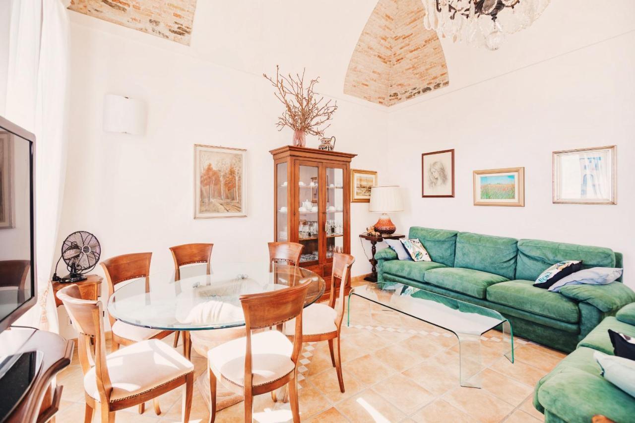 Appartamento Fronte Mare A Ospedaletti By Wonderful Italy Eksteriør bilde