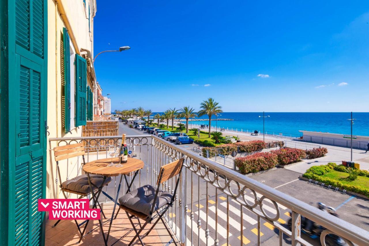Appartamento Fronte Mare A Ospedaletti By Wonderful Italy Eksteriør bilde