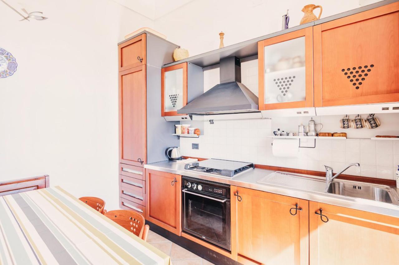Appartamento Fronte Mare A Ospedaletti By Wonderful Italy Eksteriør bilde
